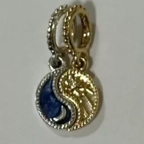 Pandora Two-Tone Splittable Sun & Moon Yin Yang Dangle Charms 14K Gold Blue - Picture 13 of 14